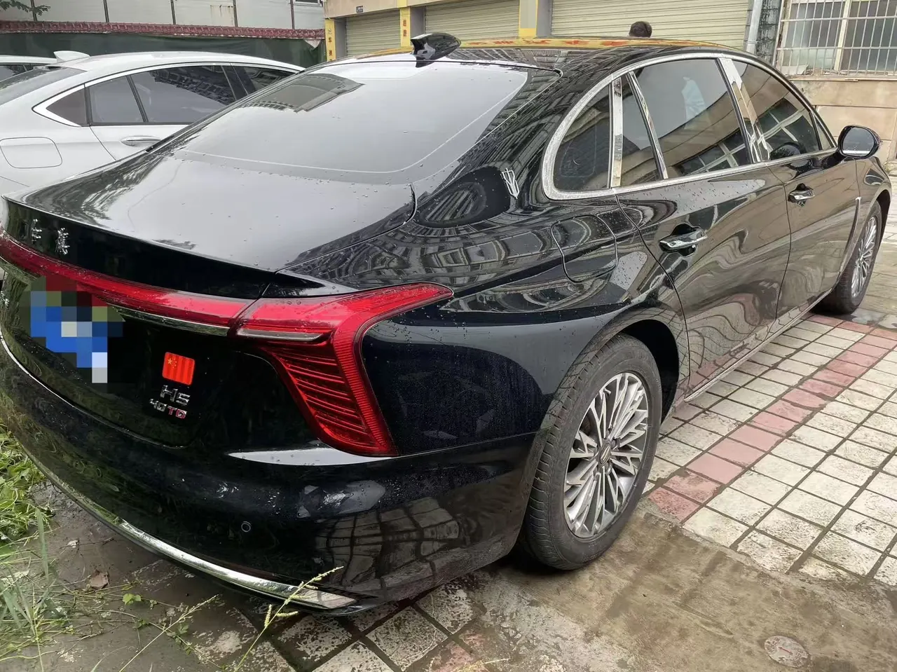 HongQi 2023 H5 2.0T Zhilian Flag Edition Automatic Gear 6