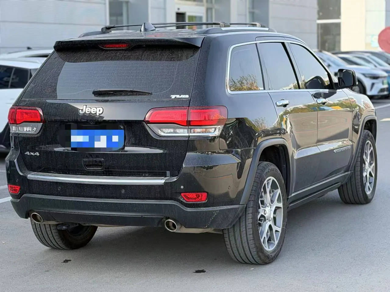 Jeep Grand Cherokee (Imported) 2020 Grand Cherokee 3.0 Elite Navigation Edition Automatic Gear 4