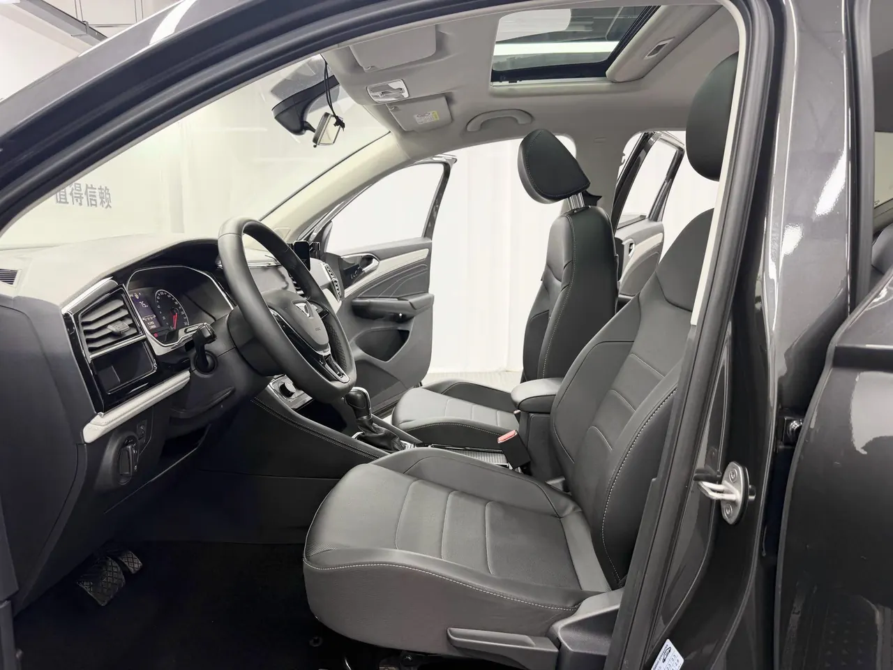 Jetta 2023 Jetta VS5 1.4TSI 280TSI high-gloss automatic transmission 5