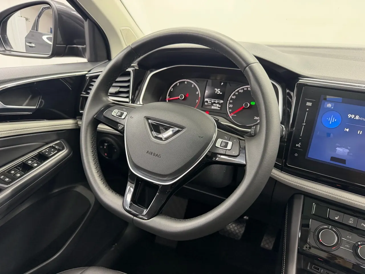 Jetta 2023 Jetta VS5 1.4TSI 280TSI high-gloss automatic transmission 8