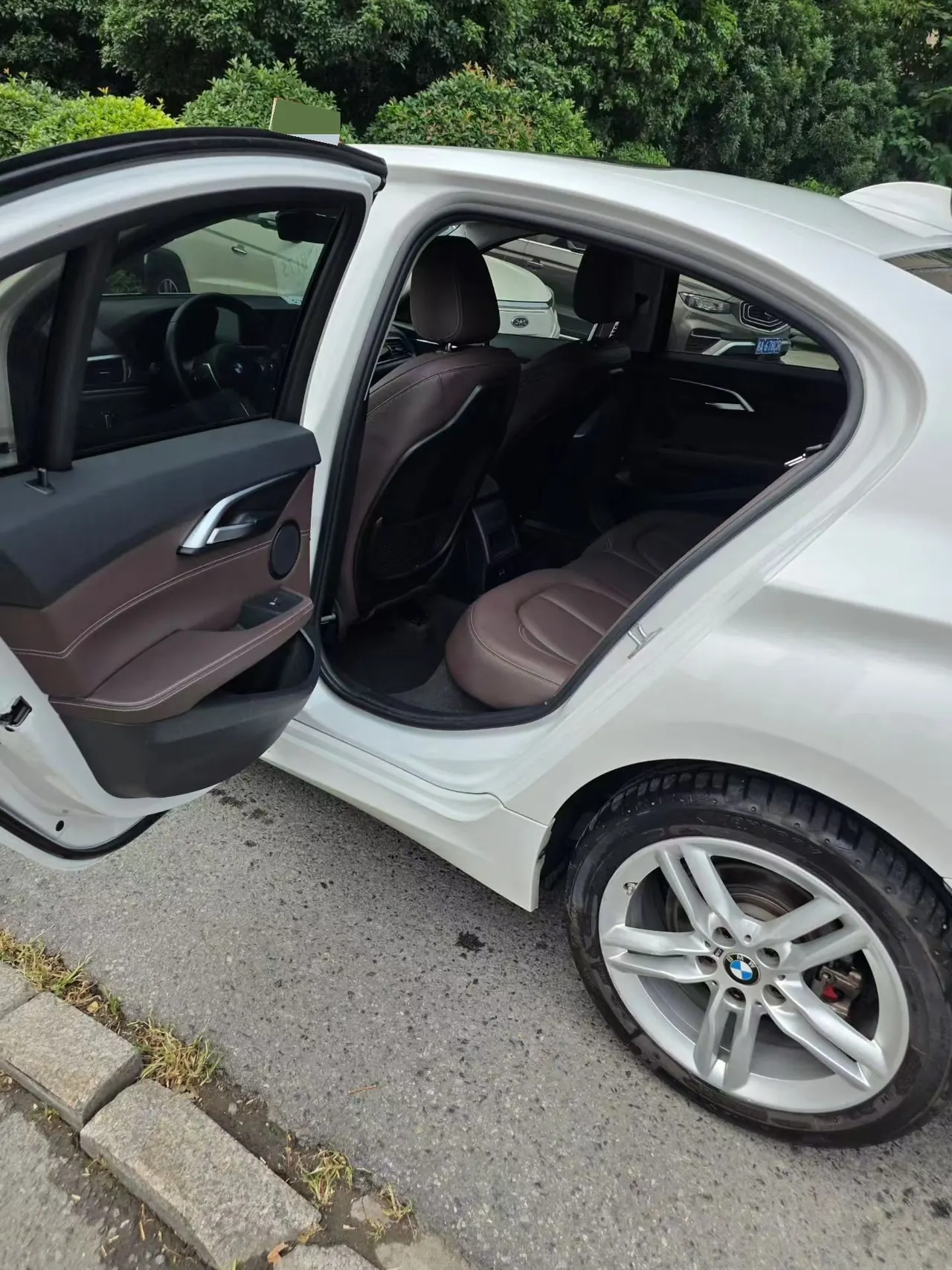 BMW 1 Series 2020 120i 1.5T M Sports Suit Automatic Gear 8