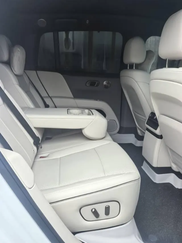 Li 2025 I 300.00g Drive Standard Edition Automatic Gear 5