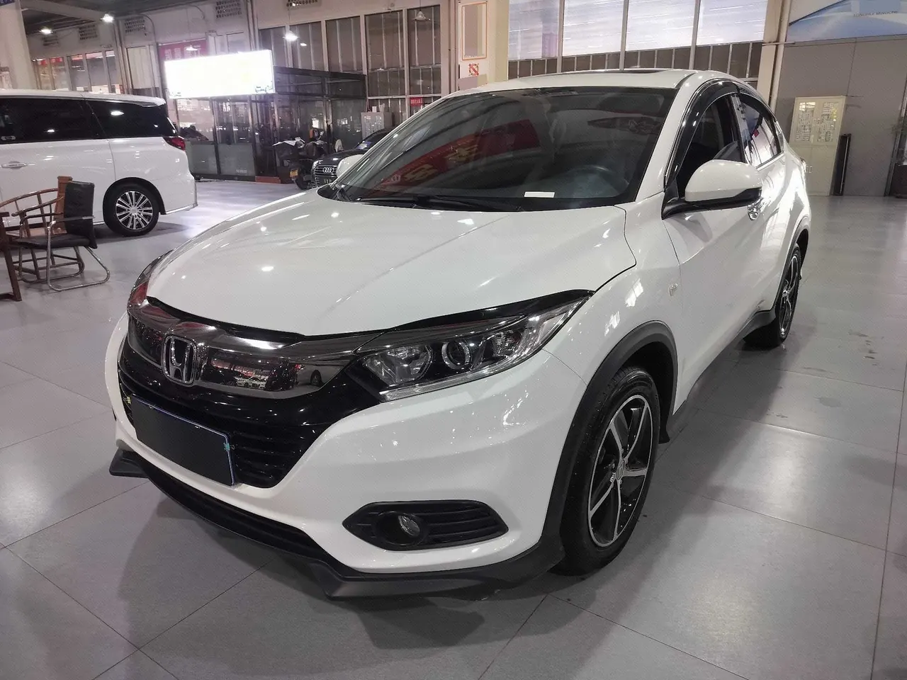 Открыть галерею: Honda 2020 Binzhi 1.5 stepless pioneer automatic transmission