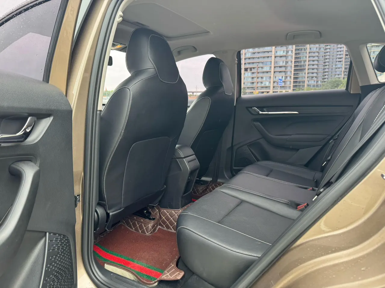 Skoda 2023 Comic 1.5 Comfortable Edition (Modified) Automatic Gear 5