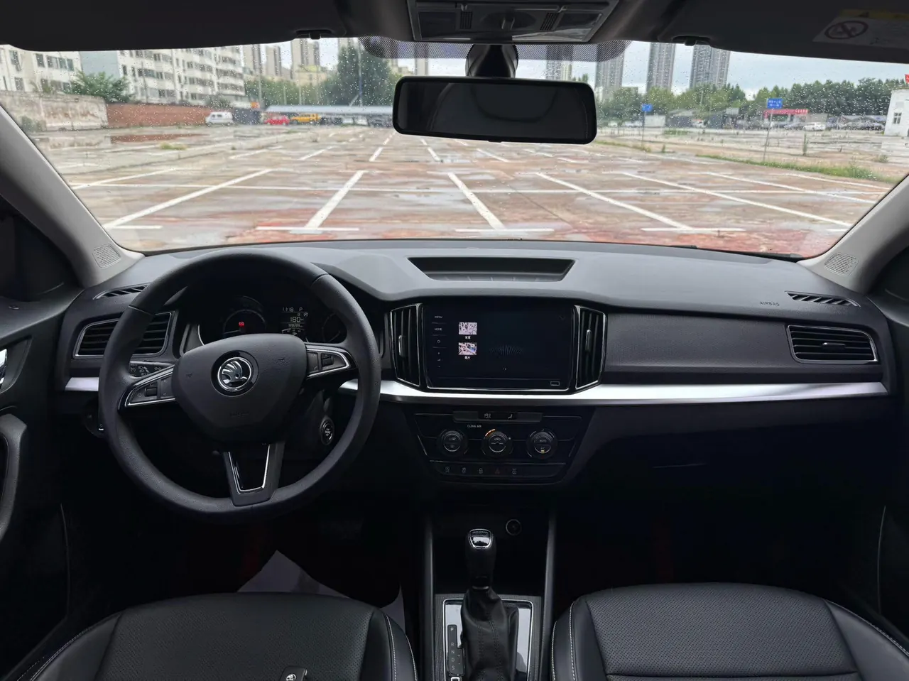 Skoda 2023 Comic 1.5 Comfortable Edition (Modified) Automatic Gear 6