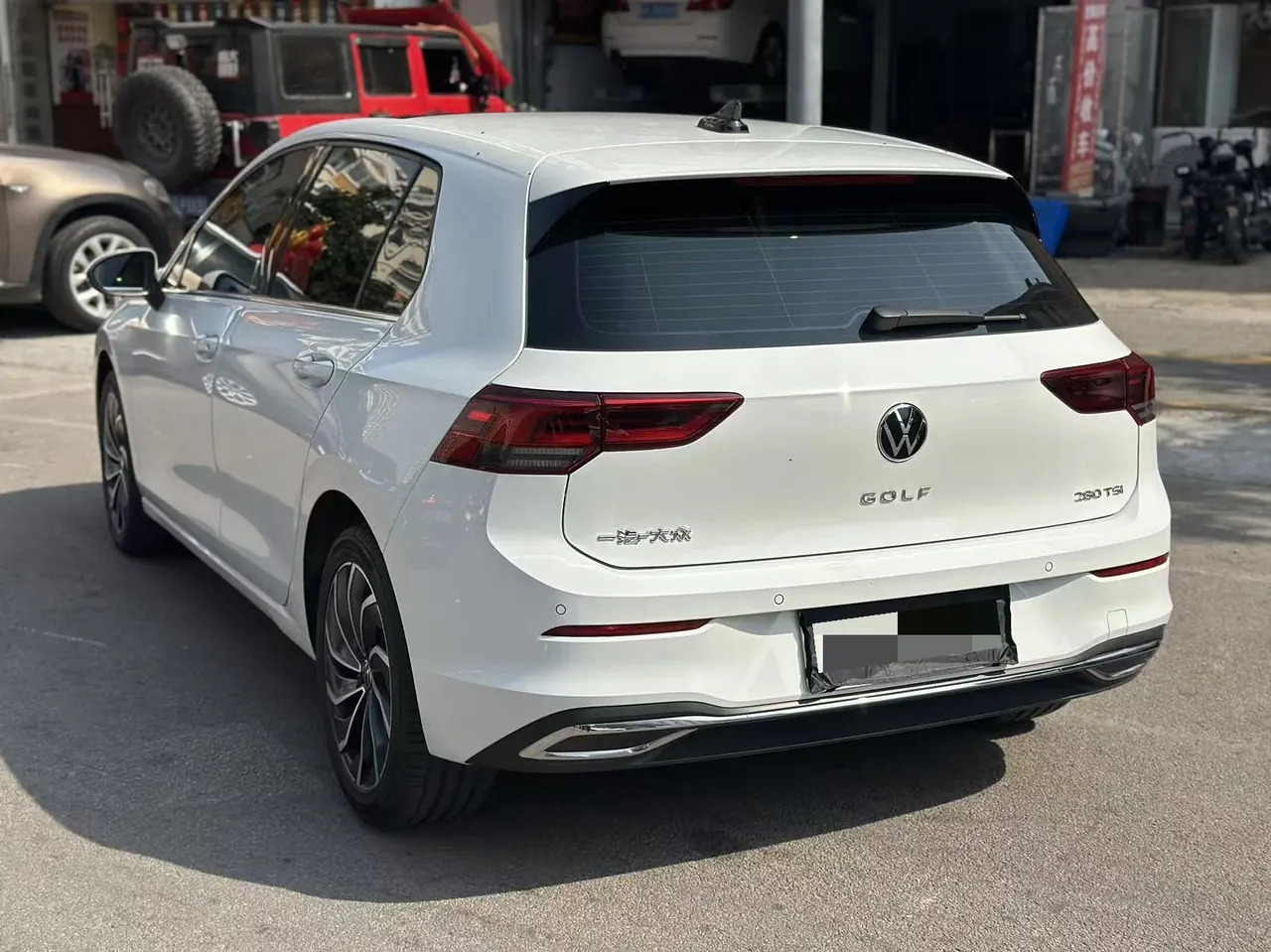 Volkswagen 2023 Golf 8 R-Line 1.4TSI 280TSI (Modified) Automatic Gear 7