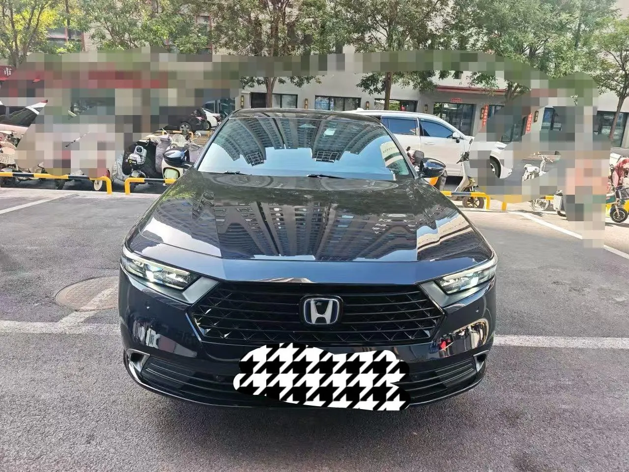 Honda Accord New Energy 2023 11th Generation Accord e:PHEV 2.0 Stepless Premium Edition Automatic Gear 5