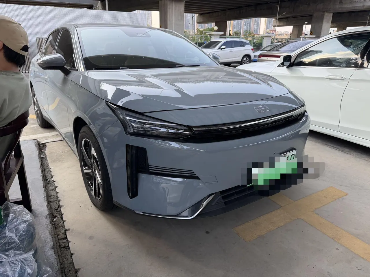 Geely Galaxy 2024 L6 1.5T Longteng Edition 125km PLUS Automatic Gear 2