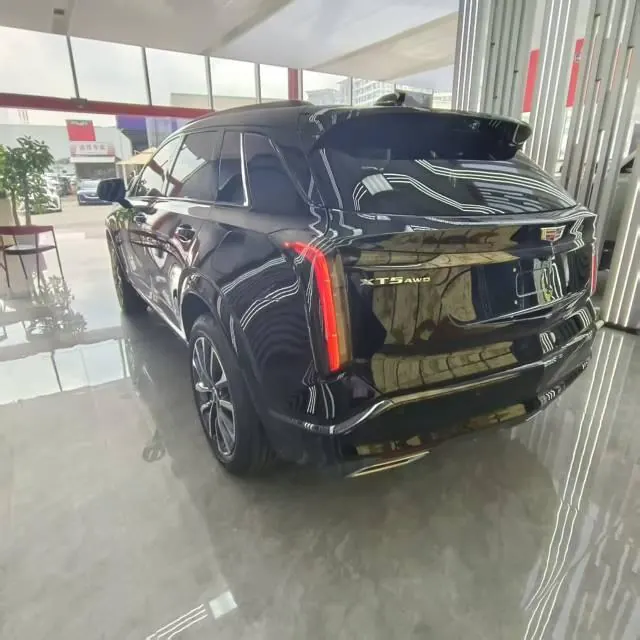 Cadillac 2025 XT5 48V 2.0T honorable automatic gear 7