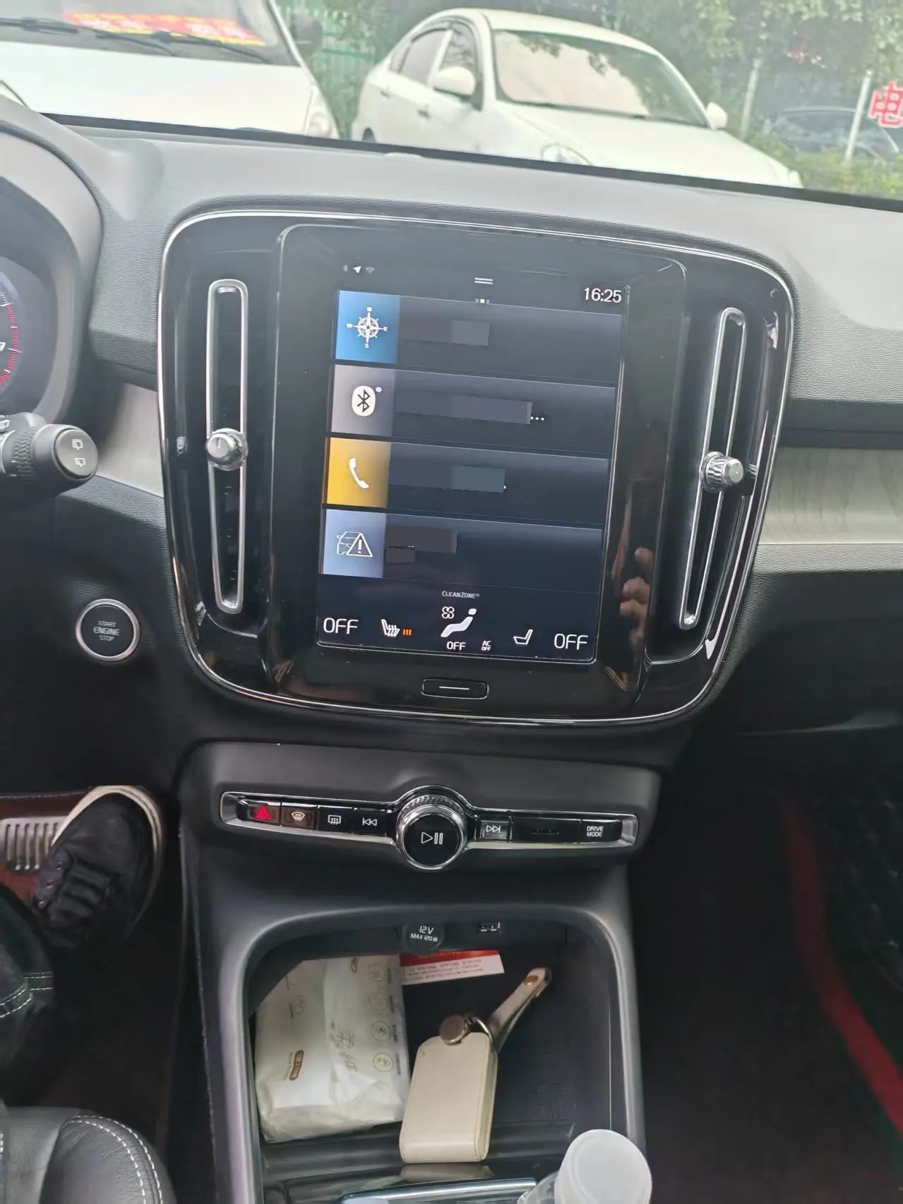 Volvo 2021 XC40 2.0T T4 4-wheel drive Zhiyuan Deluxe Edition Automatic Gear 5