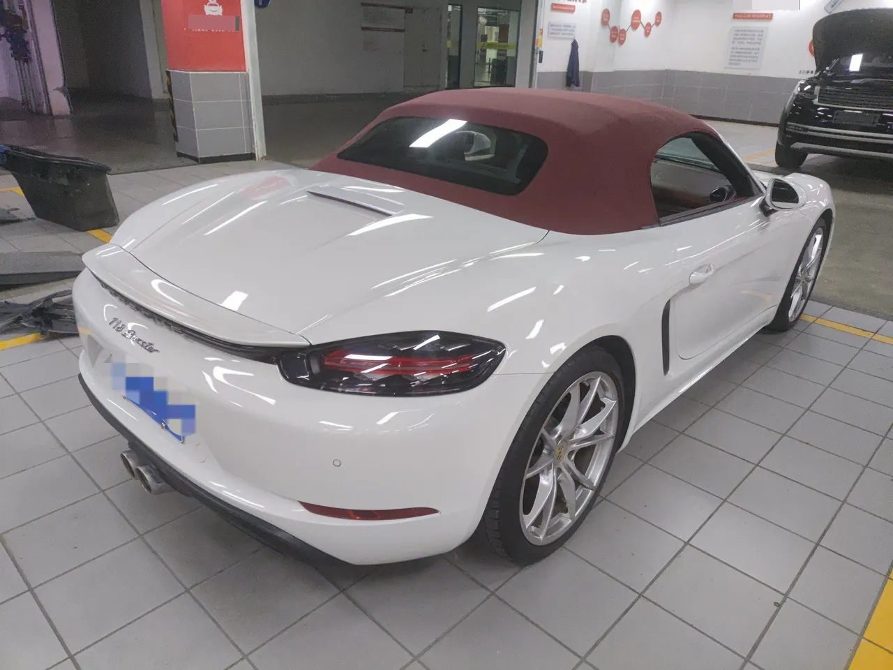Porsche 718 (Imported) 2020 718 Boxer 2.0T Automatic 3