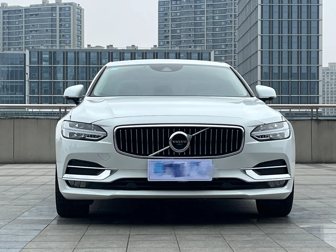 Volvo 2020 S90 2.0T T5 Zhiyi Deluxe Edition Automatic Gear 2