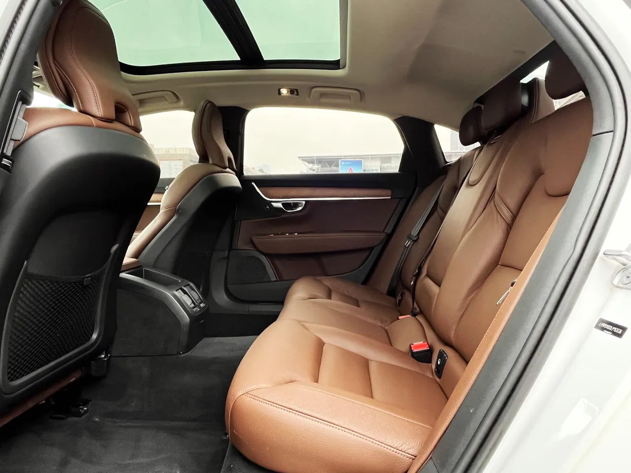Volvo 2020 S90 2.0T T5 Zhiyi Deluxe Edition Automatic Gear 8