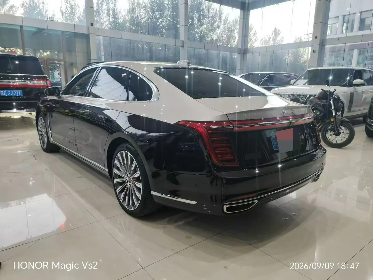 HongQi 2020 H9 3.0T Zhilian Qi Chang Edition Automatic Gear 3