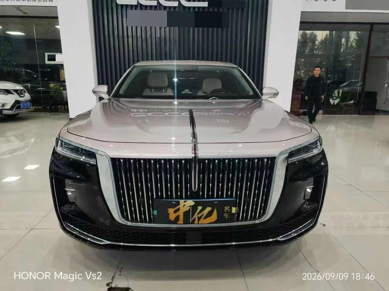 HongQi 2020 H9 3.0T Zhilian Qi Chang Edition Automatic Gear 4