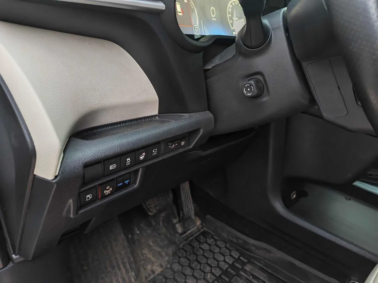 Toyota 2024 Sana 2.5 Stepless Platinum Edition Automatic Transmission 8
