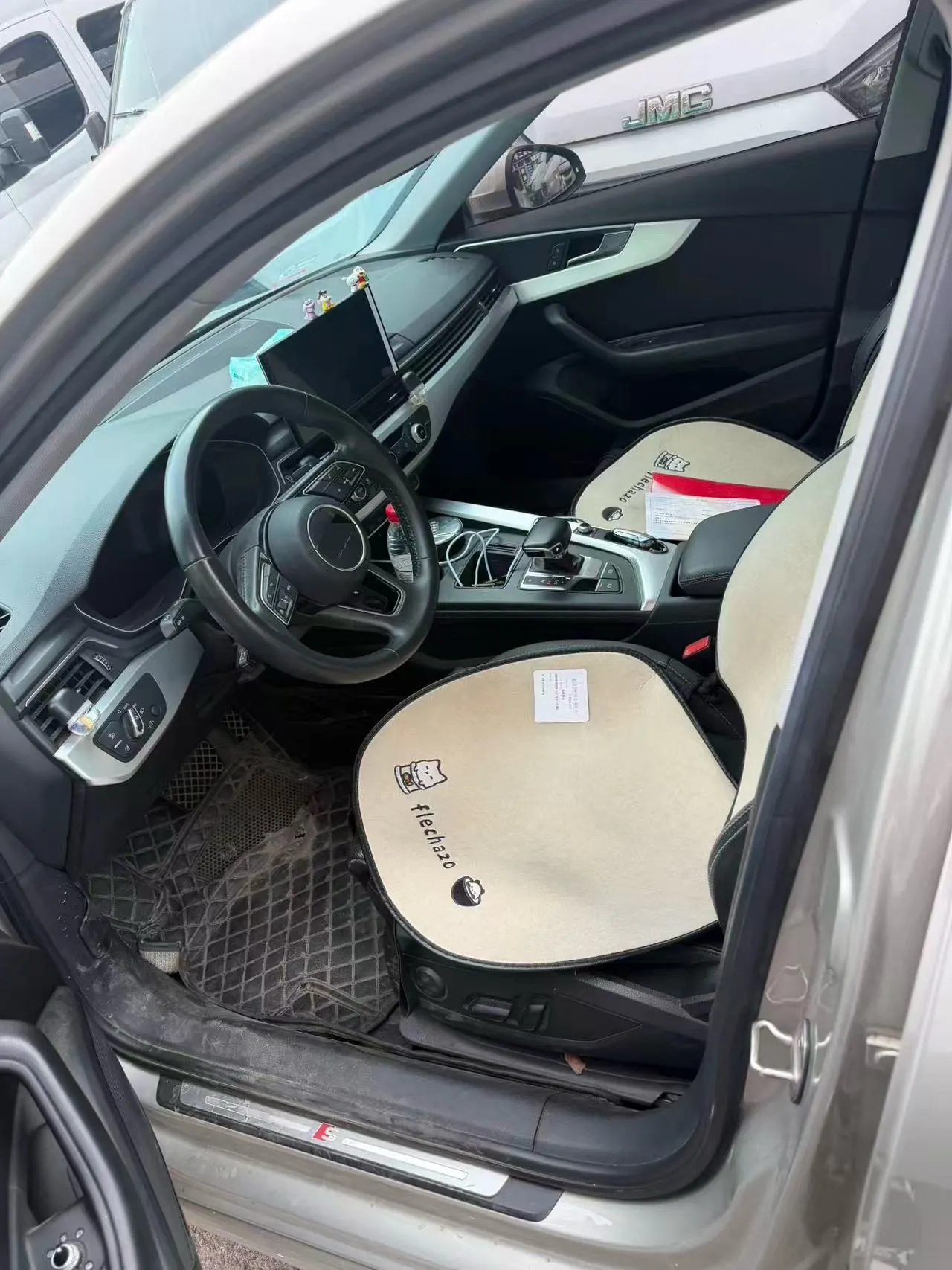 Audi 2020 A4L 2.0TFSI 40TFSI Fashion Dynamic Automatic 3