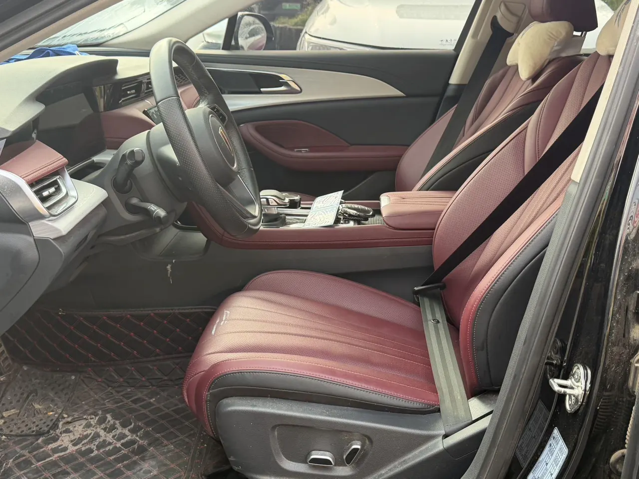 HongQi 2024 H5 2.0T Zhilian Flag Edition Automatic Gear 2