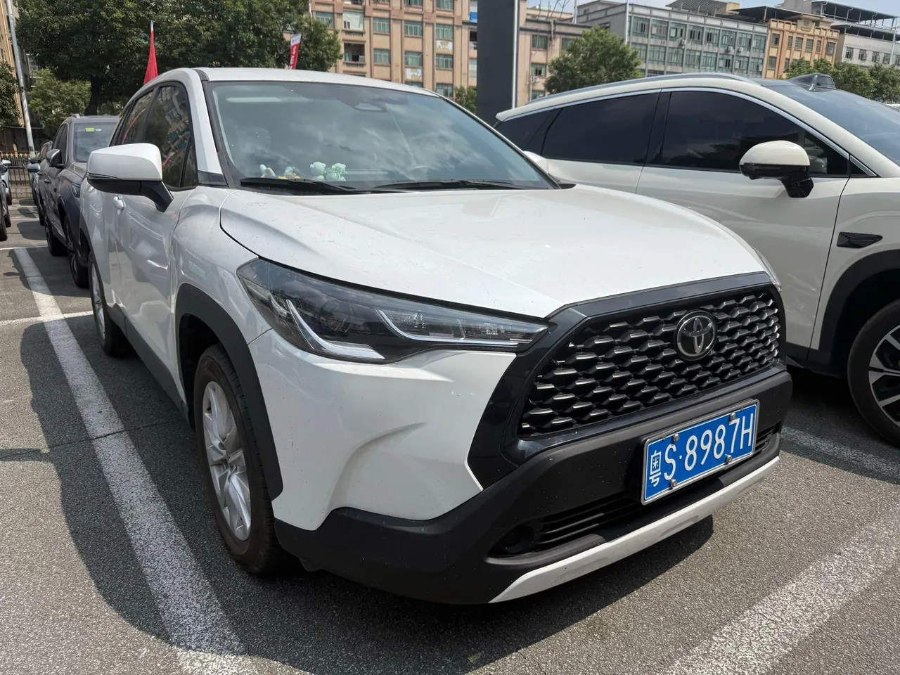 Toyota 2024 Corolla Cross 2.0 CVT Pioneer Edition, Automatic Transmission 3