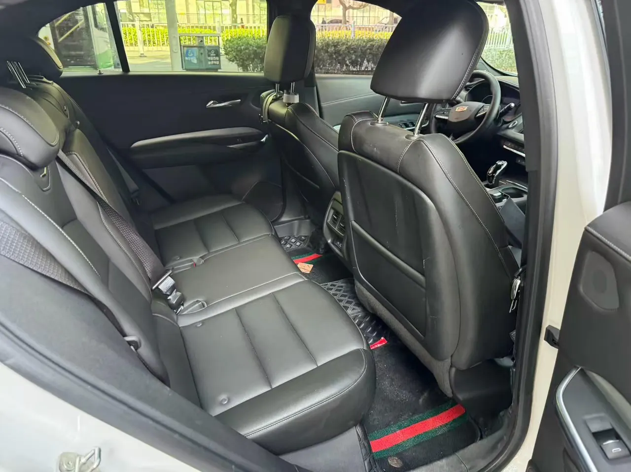 Cadillac 2020 XT4 2.0T 28T Two-Drive Luxury Automatic Gear 6