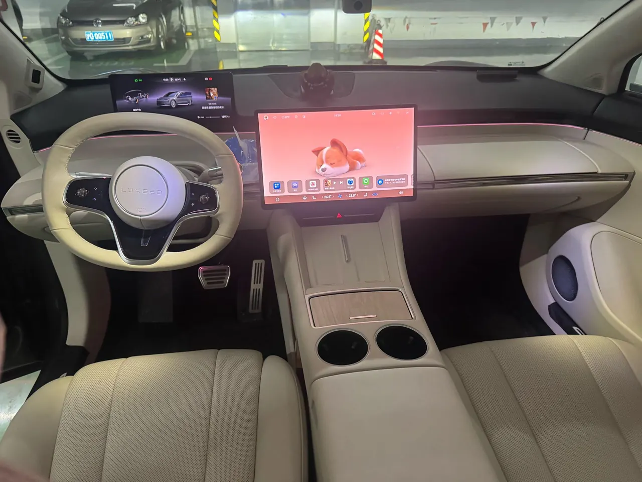 Intellectual 2024 R 7 667km Pro automatic gear 3