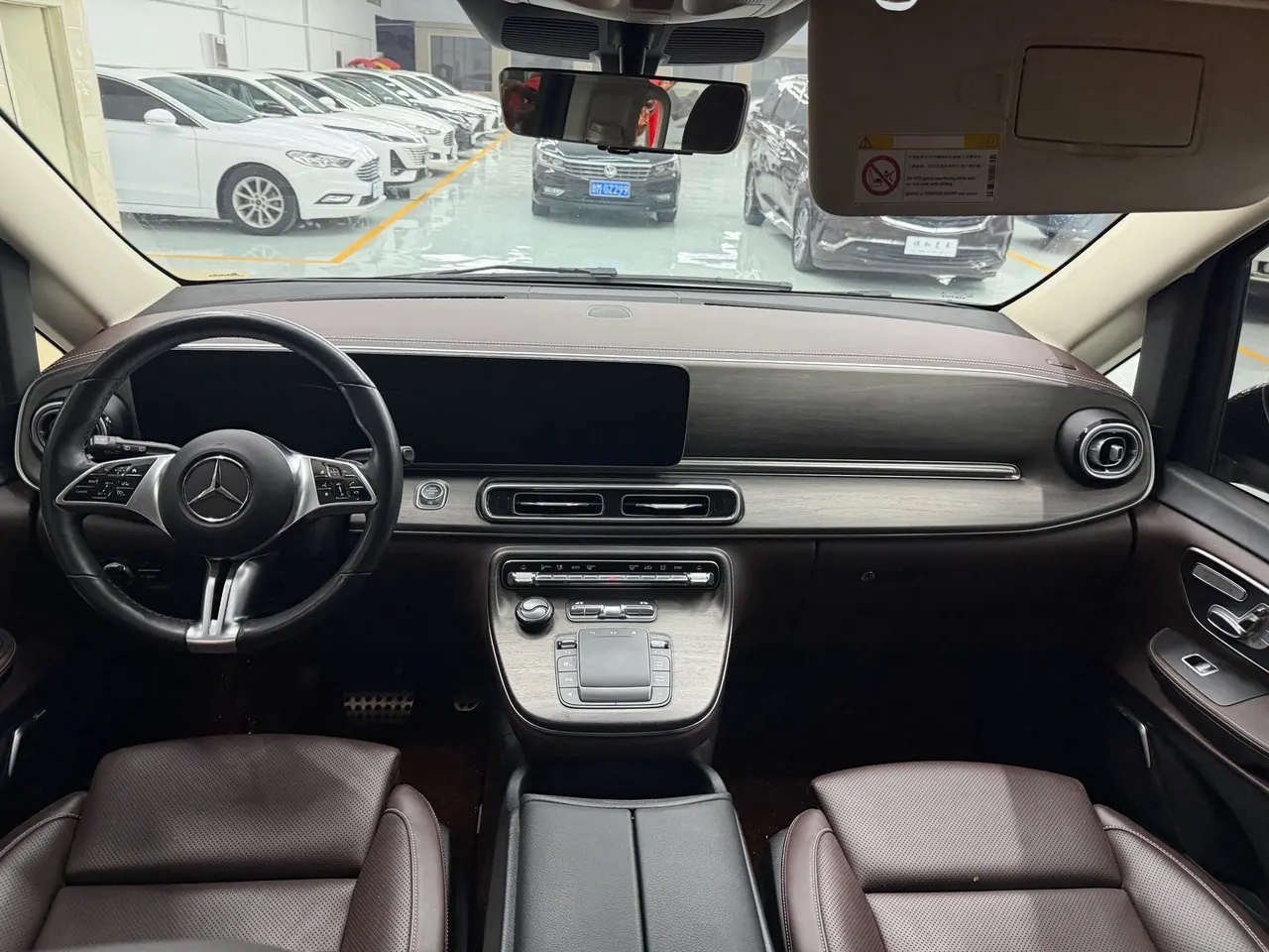 Mercedes Benz V 2024V 300 L 48V 2.0T Deluxe Automatic Gear 7