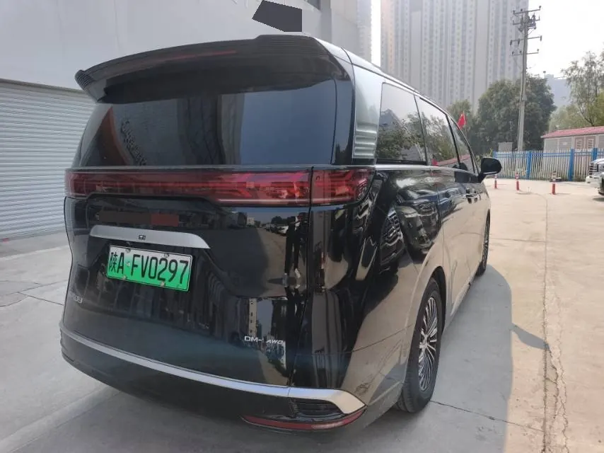 Denza 2022 Denza D9 DM-i 1.5T stepless 970 four-wheel drive flagship automatic gear 5