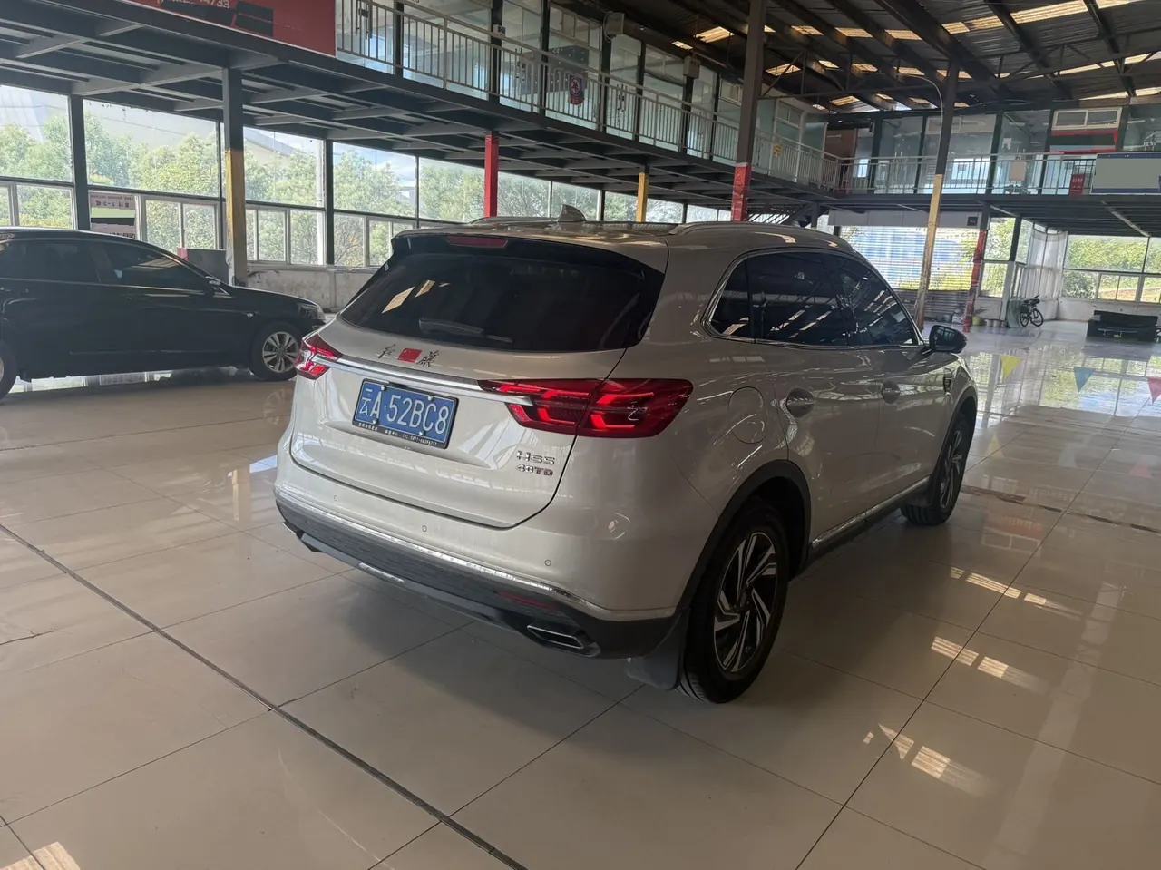 HongQi 2022 HS5 2.0T Zhilian Flag Edition Automatic Gear 7