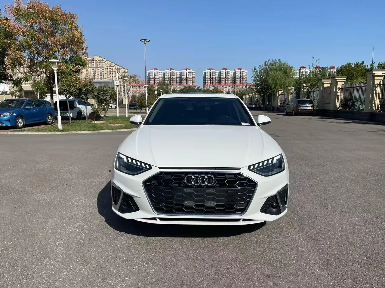 Audi 2020 A4L 2.0TFSI 40TFSI Fashion Dynamic Automatic 2