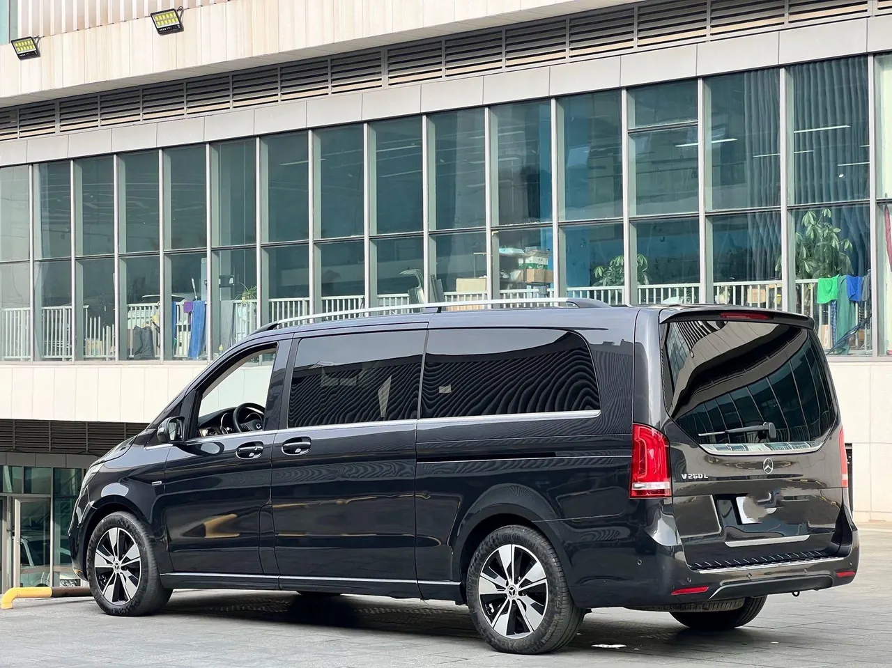 Mercedes Benz V 2020V 260 L 2.0T Deluxe Edition Automatic Gear 17