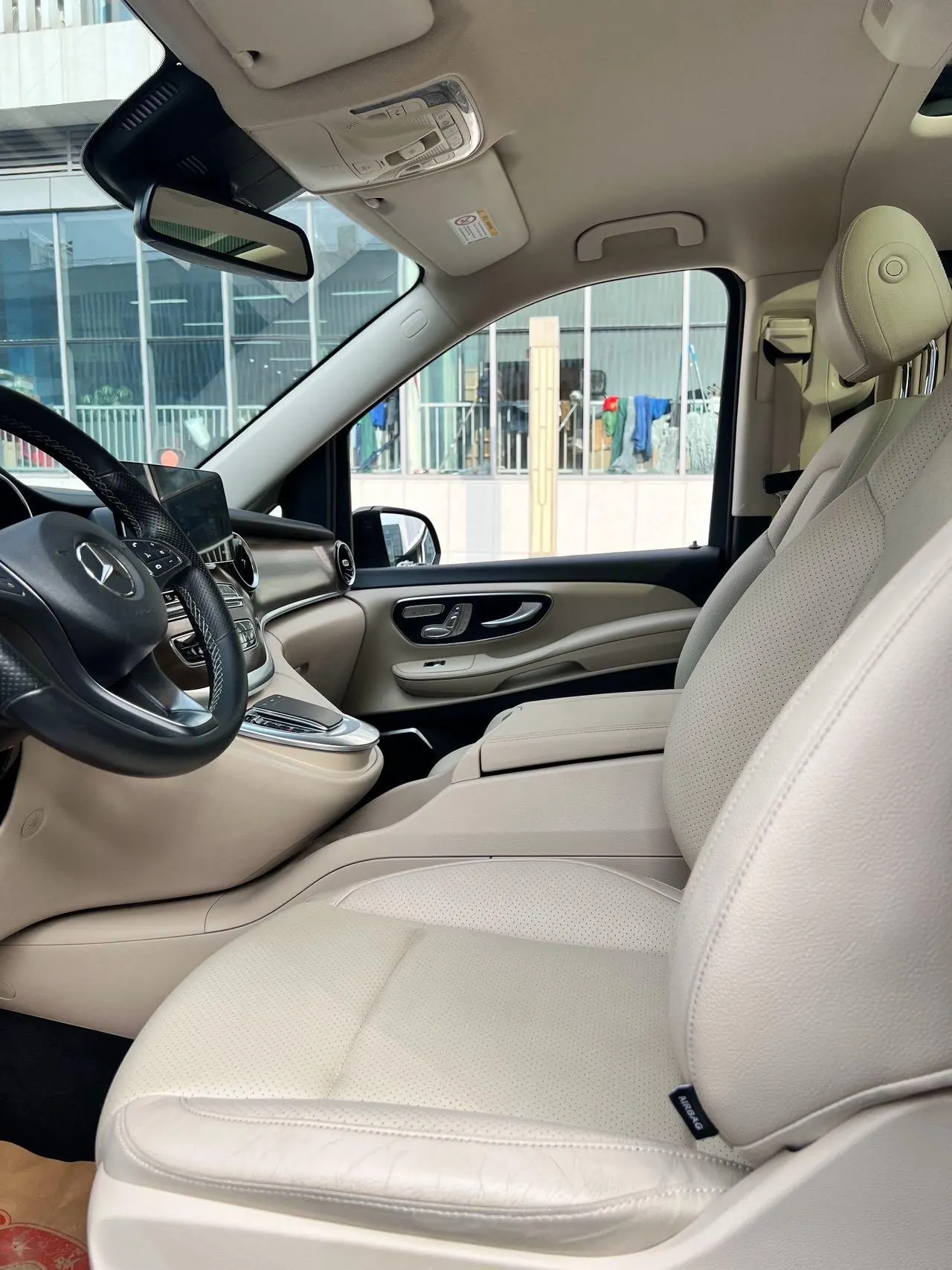 Mercedes Benz V 2020V 260 L 2.0T Deluxe Edition Automatic Gear 5