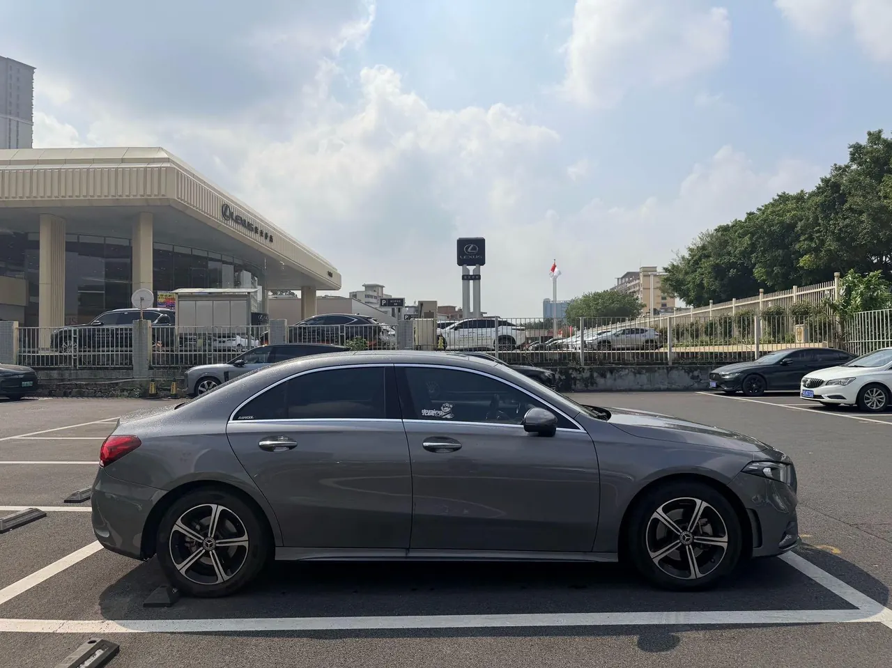Mercedes Benz Class A 2022 A 200 L 1.3T Fashion (Change 2) Automatic Gear 3
