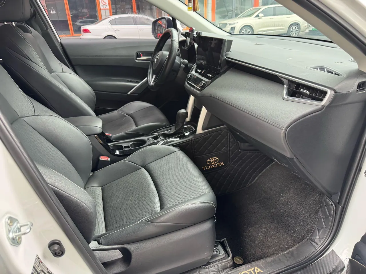 Toyota 2024 Fenglanda Shuangqing 2.0 Stepless Intelligent Electric Hybrid Deluxe Automatic Gear 7