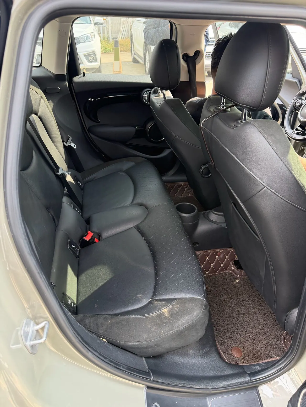 MINI Mini 5-Door (Imported) 2020 Mini Cooper 1.5T Artist Automatic Gear 4