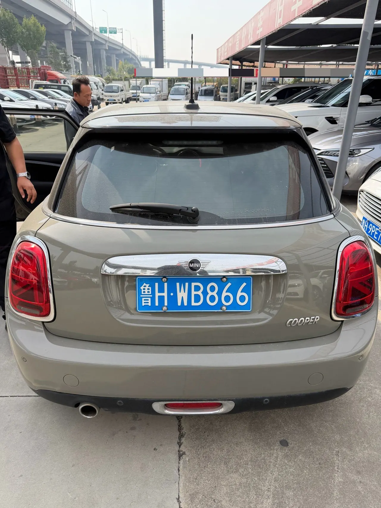 MINI Mini 5-Door (Imported) 2020 Mini Cooper 1.5T Artist Automatic Gear 5