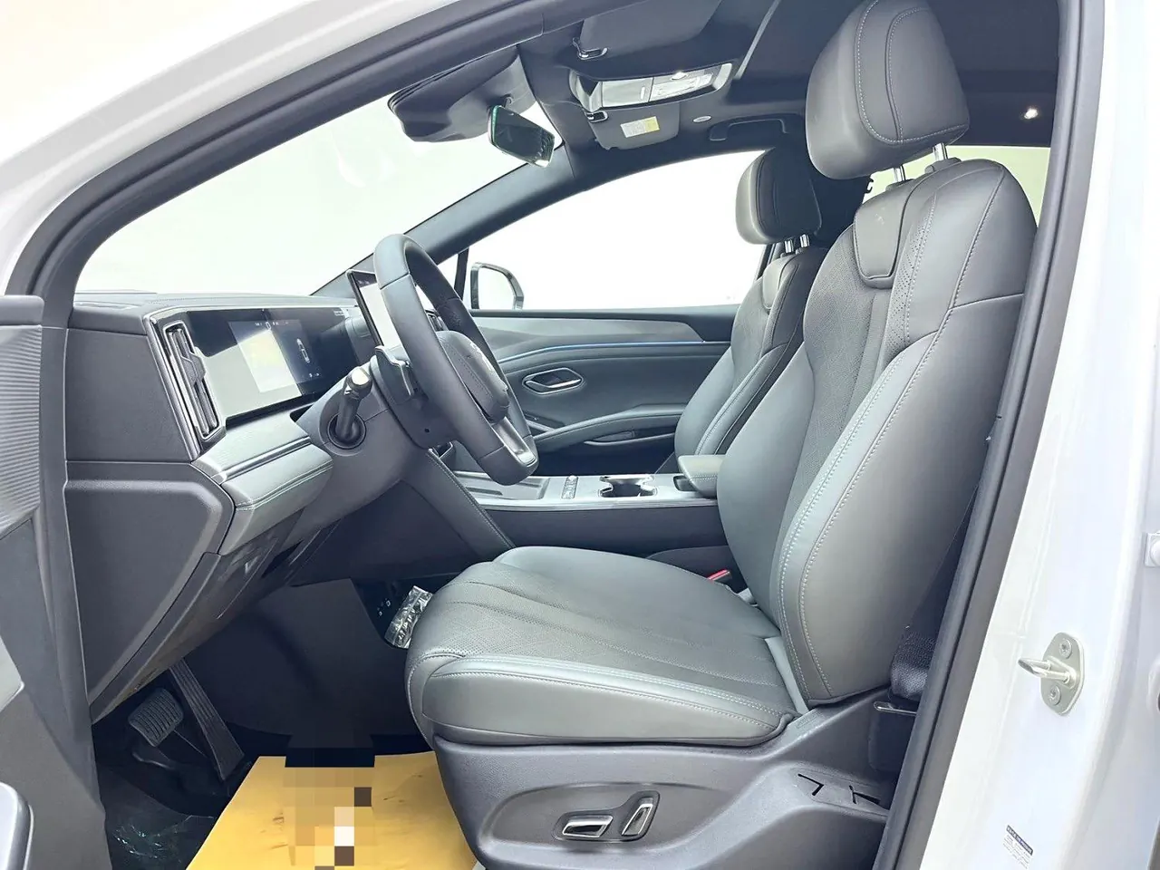 BYD 2026 Song L DM-i 1.5 Stepless 130KM Exceed Automatic 3