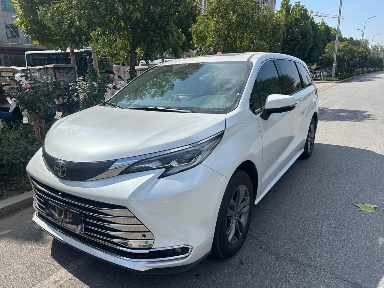打开图片灯箱:Toyota 2026 Sana 2.5 Stepless Two-Drive Comfort Edition Automatic Transmission