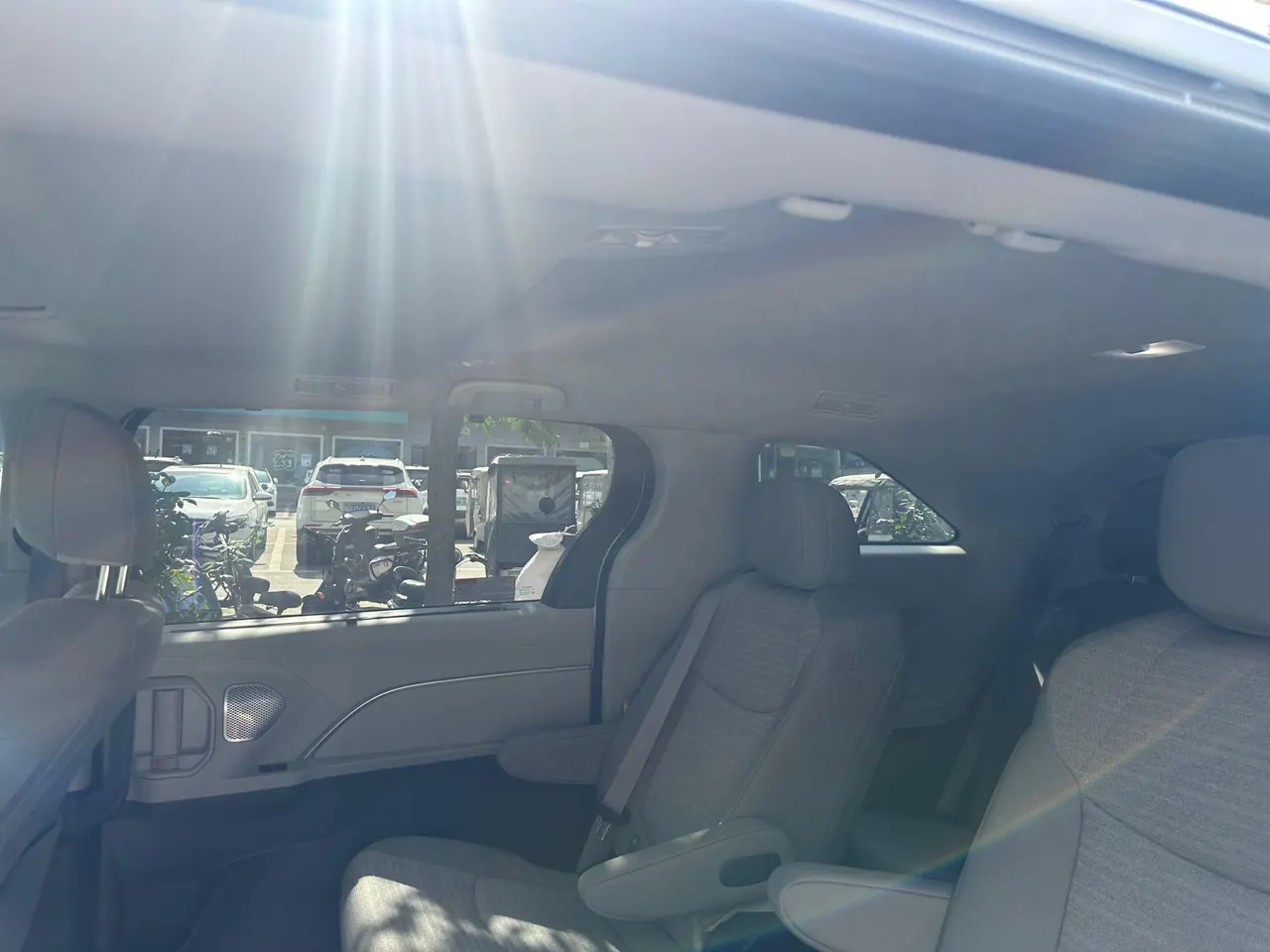 Toyota 2026 Sana 2.5 Stepless Two-Drive Comfort Edition Automatic Transmission 5