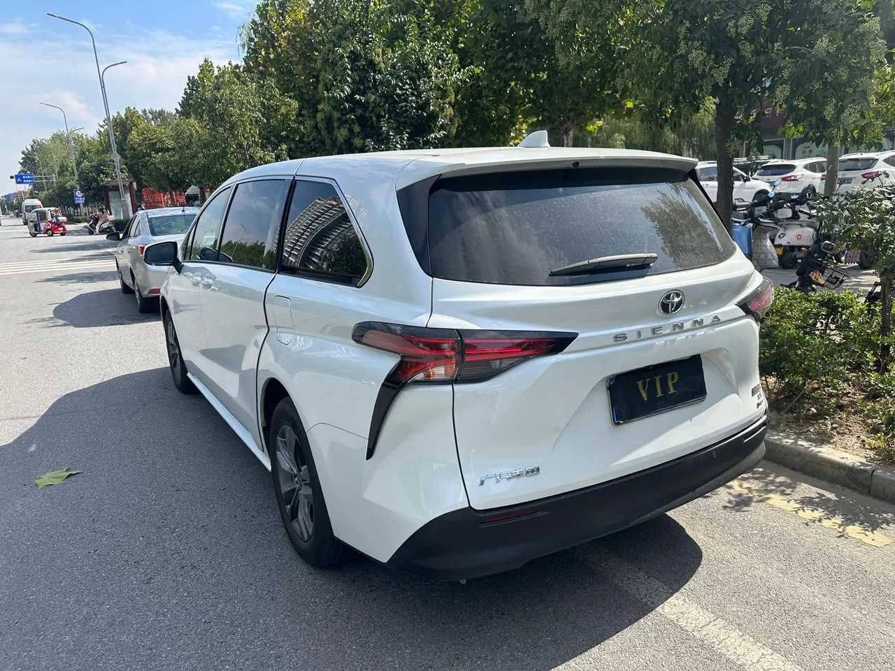 Toyota 2026 Sana 2.5 Stepless Two-Drive Comfort Edition Automatic Transmission 6