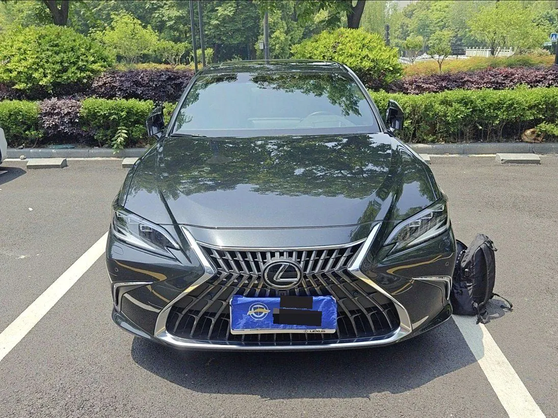 Lexus ES (Imported) 2022 ES300h 2.5 Stepless Administrative Edition Automatic Gear 2