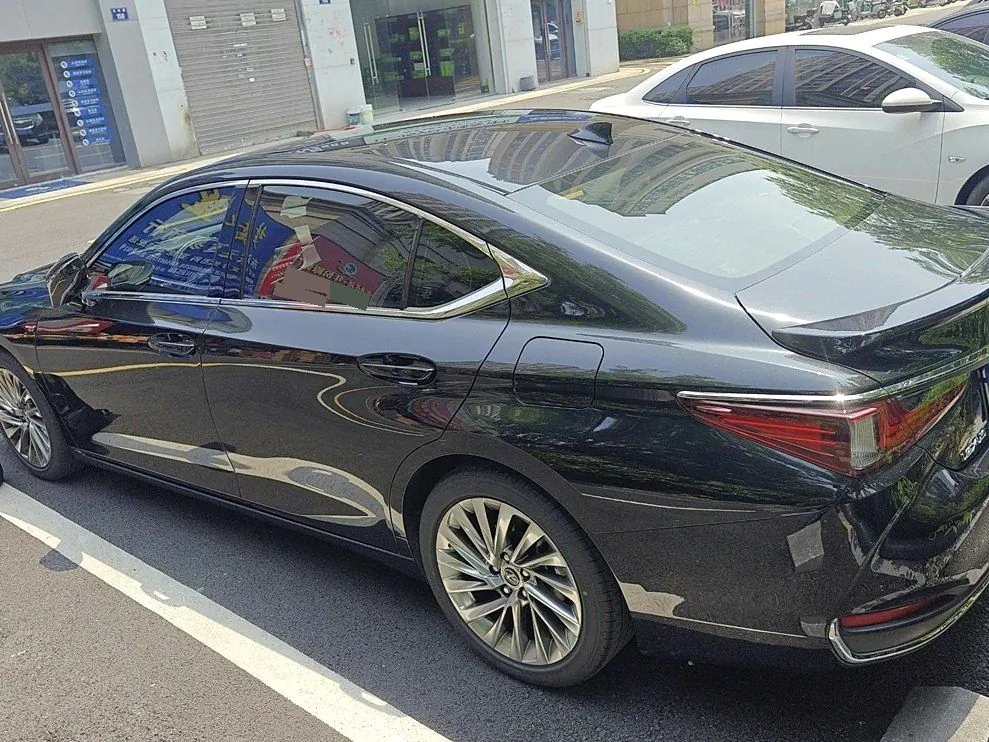 Lexus ES (Imported) 2022 ES300h 2.5 Stepless Administrative Edition Automatic Gear 4