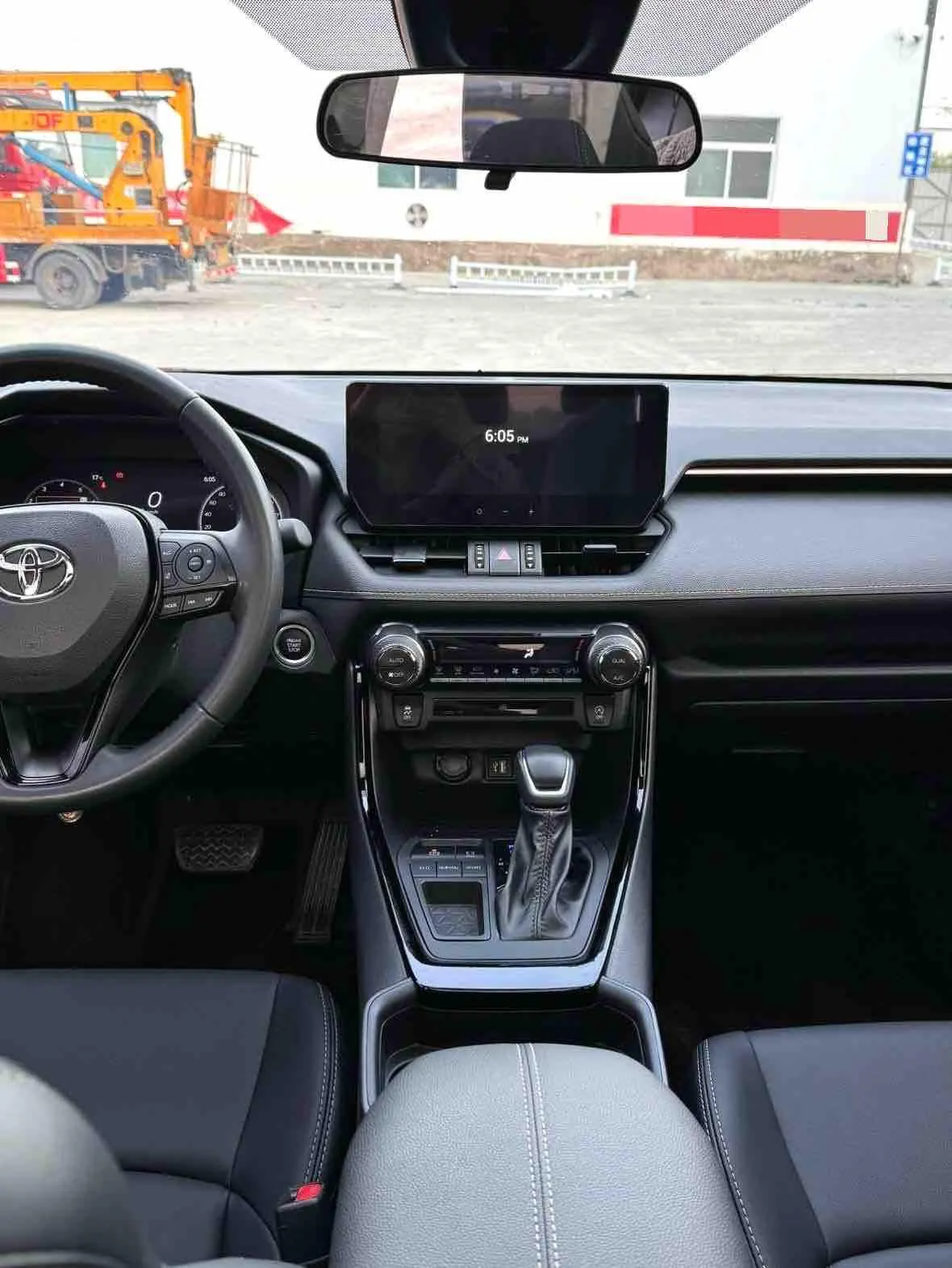 Toyota 2024 Willanda 2.0 Stepless Two-Drive Luxury PLUS Edition Automatic Gear 11