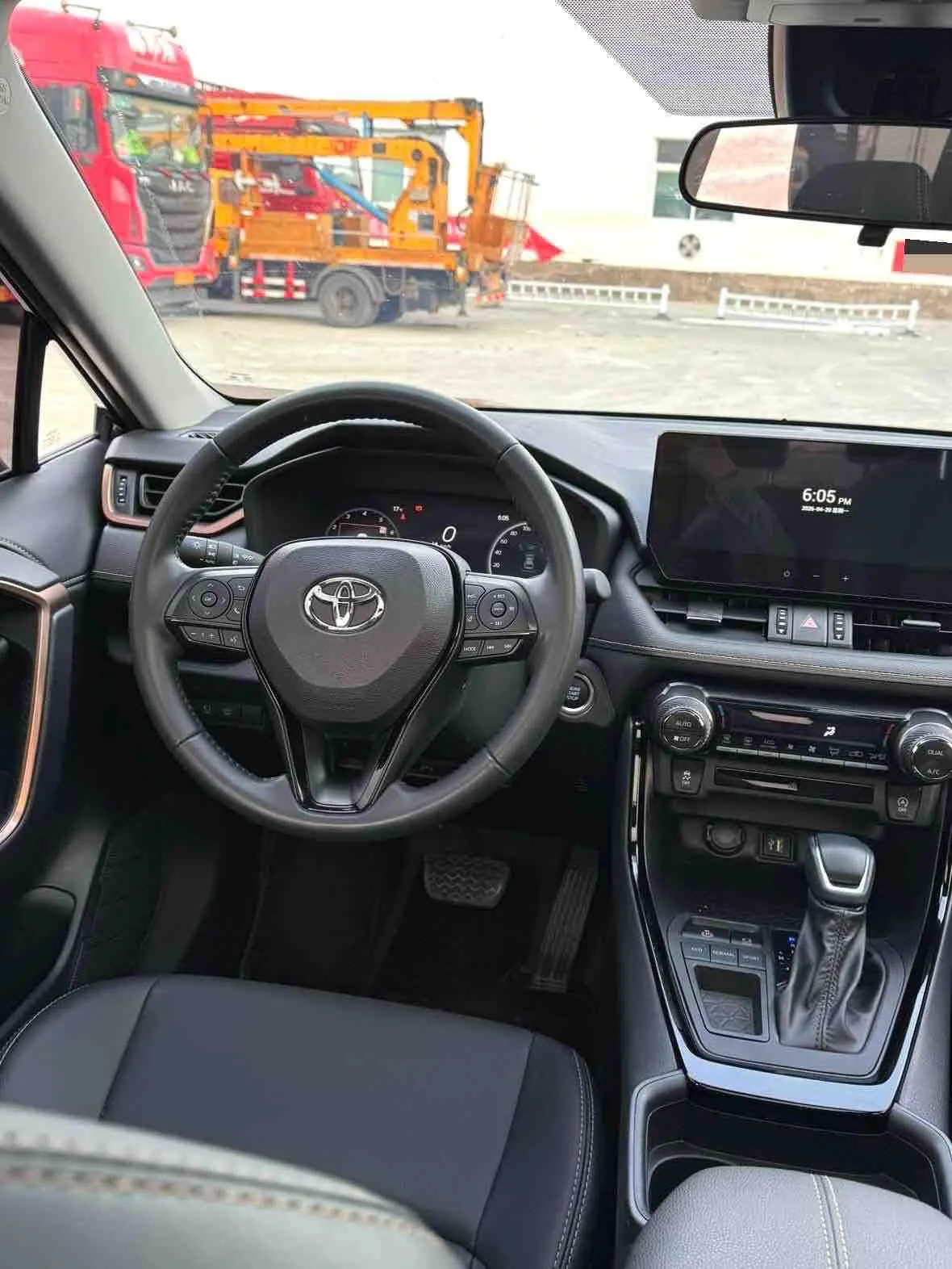 Toyota 2024 Willanda 2.0 Stepless Two-Drive Luxury PLUS Edition Automatic Gear 14
