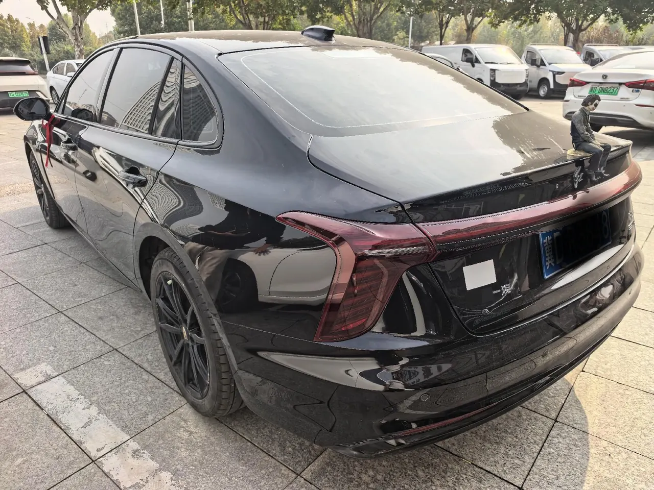 HongQi 2025 H5 1.5T Xuan Ying Edition Automatic Gear 4