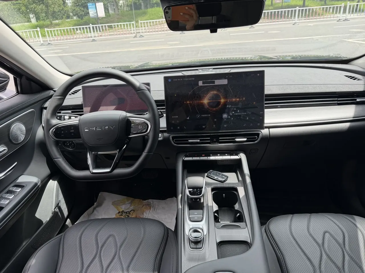 Chery 2025 Erez 8 Pro 1.6T Comfortable Automatic Gear 7