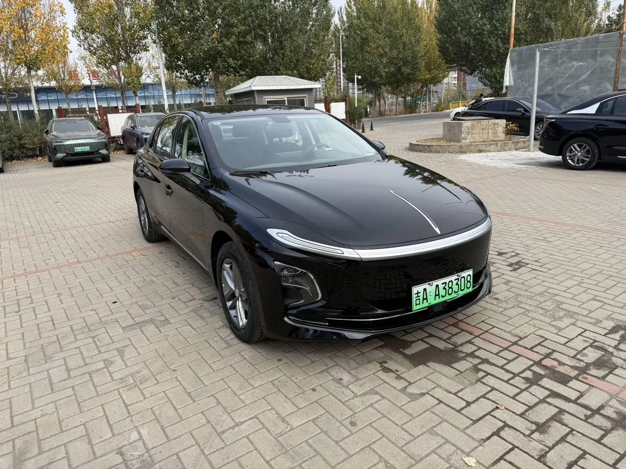 HongQi 2025 E-QM 5 610km PLUS automatic transmission 2