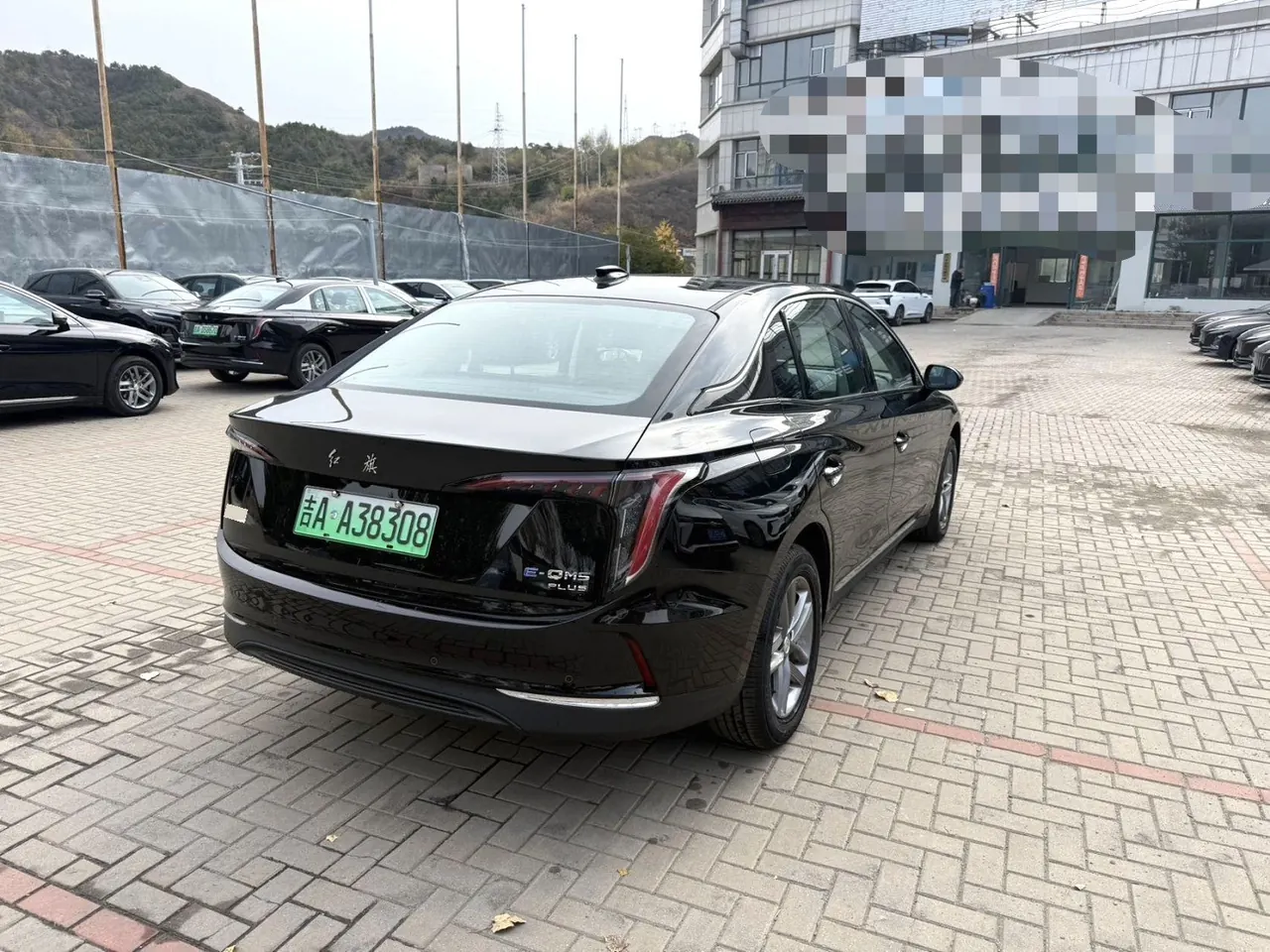 HongQi 2025 E-QM 5 610km PLUS automatic transmission 3
