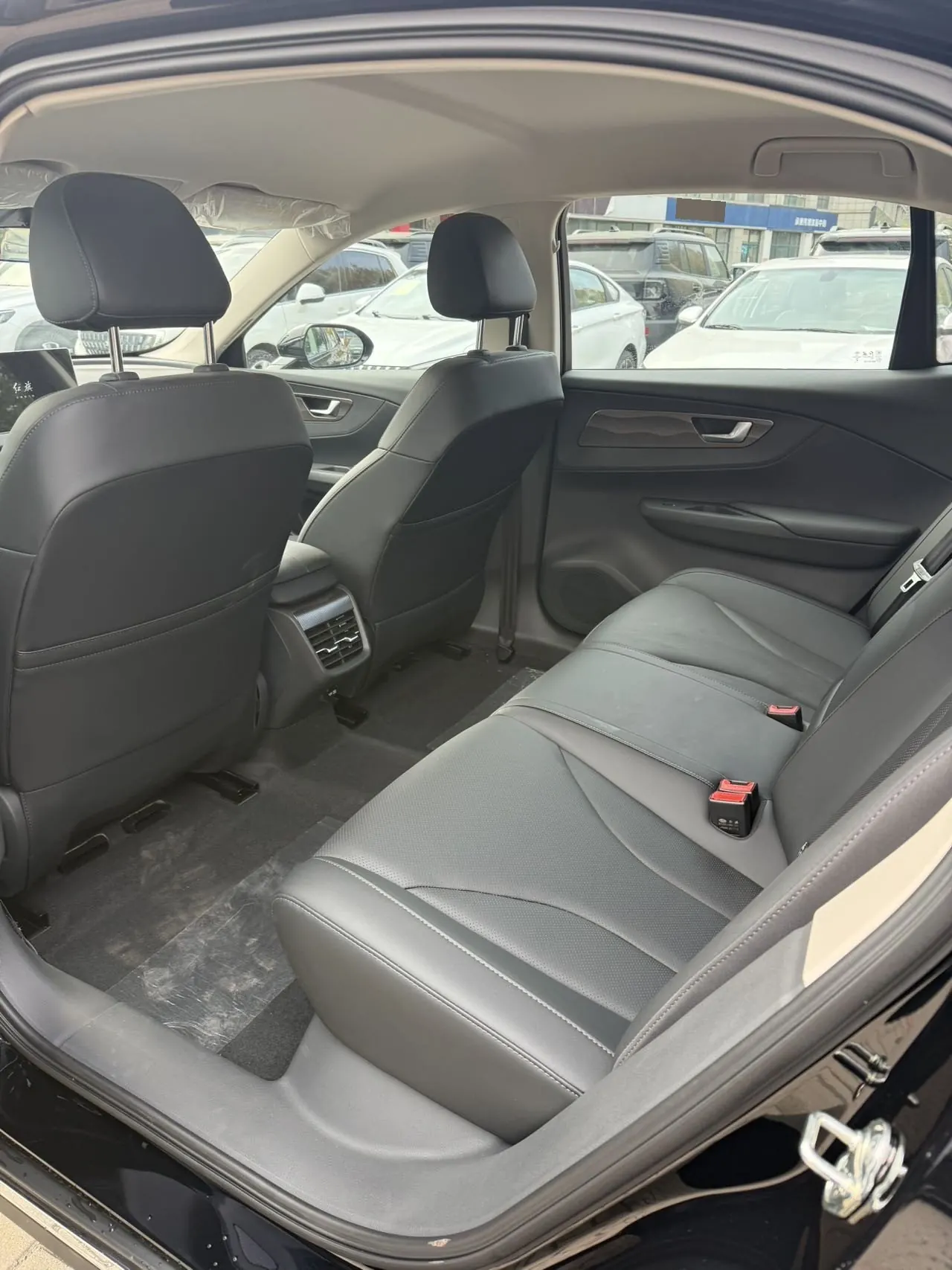 HongQi 2025 E-QM 5 610km PLUS automatic transmission 6