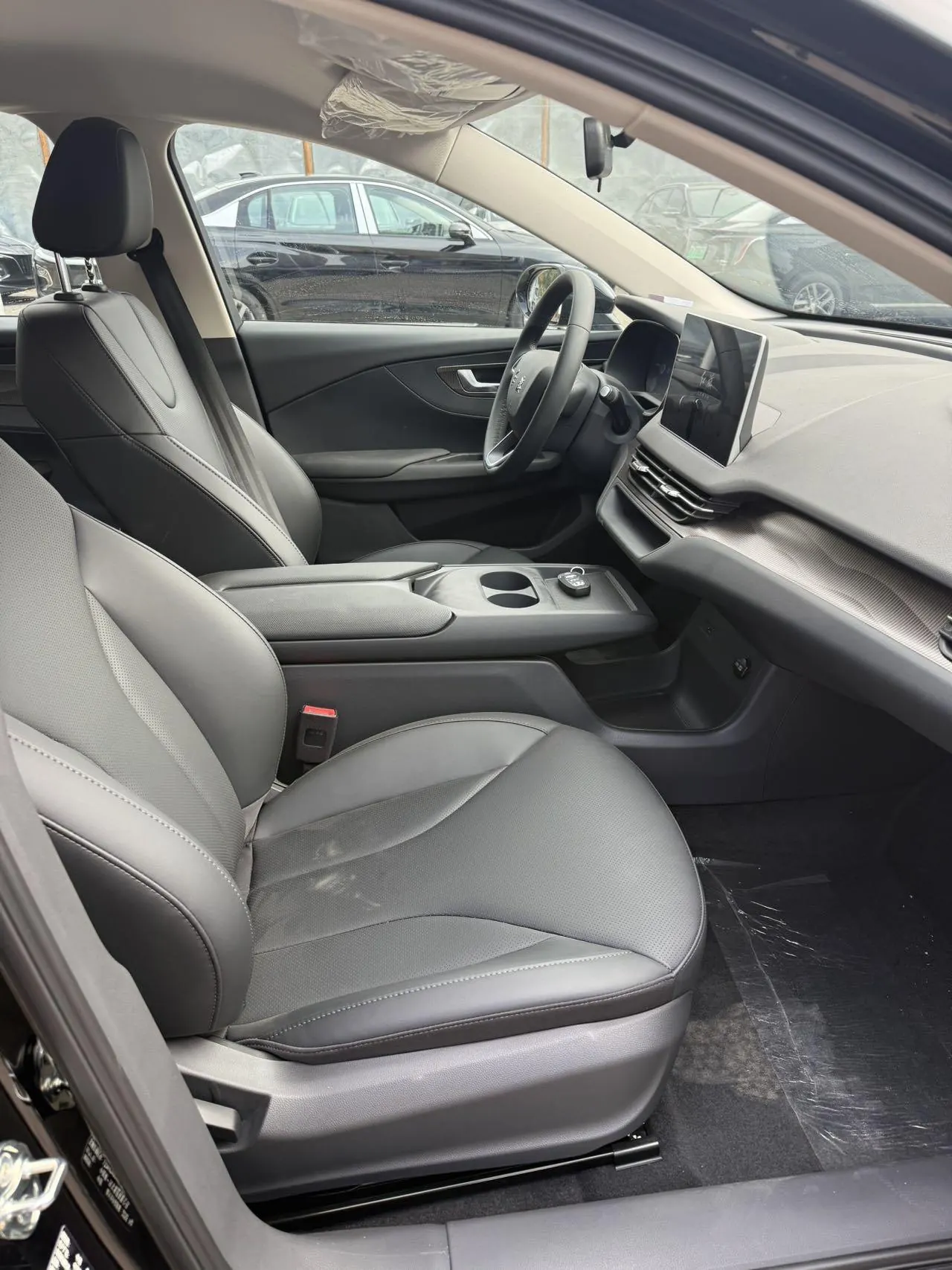 HongQi 2025 E-QM 5 610km PLUS automatic transmission 8