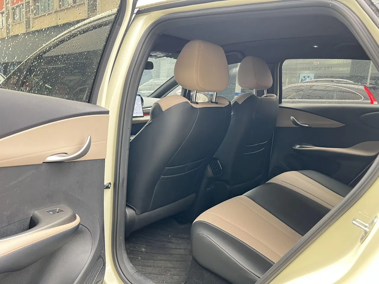 BYD 2025 Dolphin Smart Driving 410km Fashion Automatic Gear 6